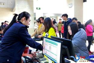 宿松(song)縣(xian)公(gong)安(an)局(ju)全(quan)力(li)應對出(chu)入境(jing)辦(ban)證(zheng)高(gao)峰(feng)期